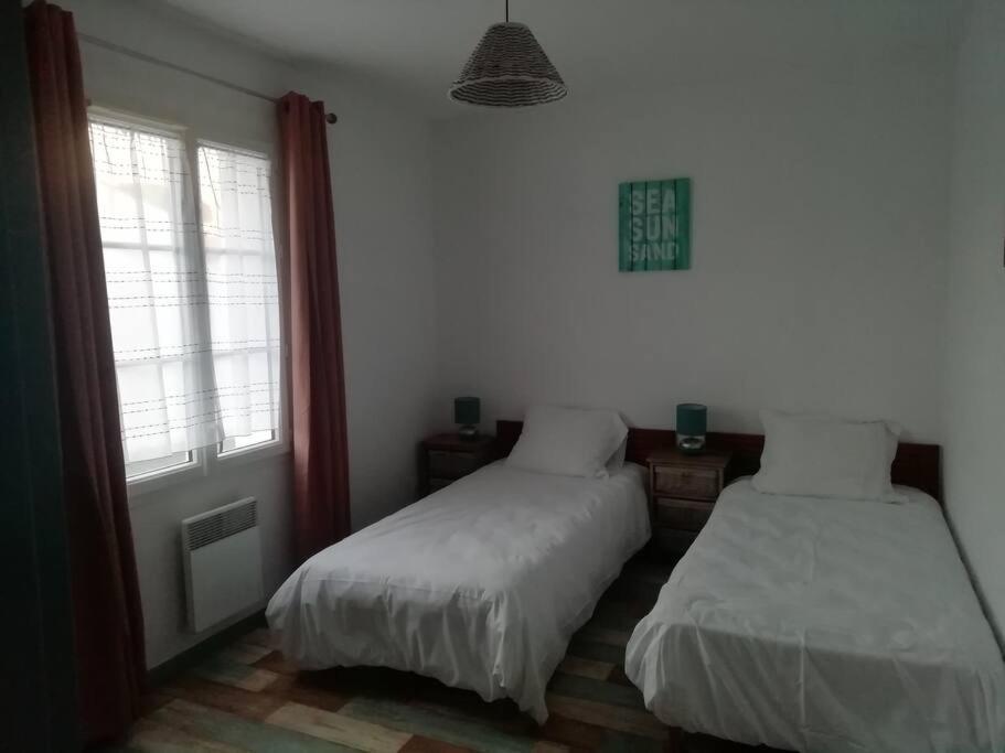 Maison Au Calme A 300M De La Plage La Cotinière Exterior foto